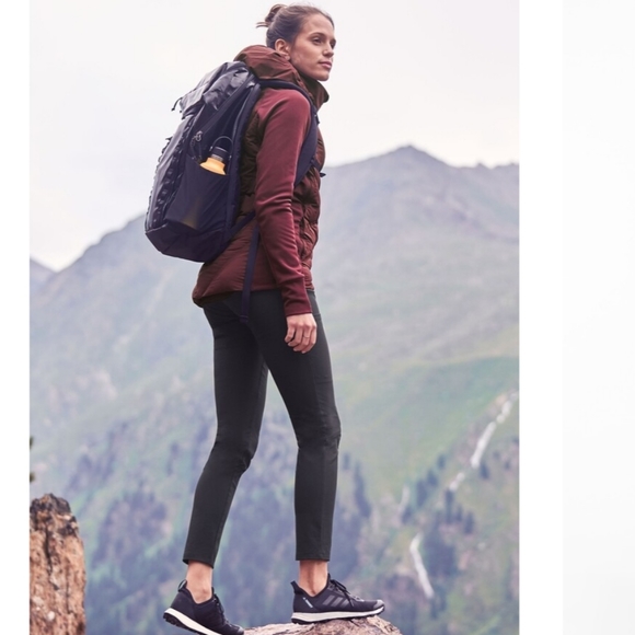 Athleta Wander Stash Pocket Skinny Pants - Picture 2 of 2